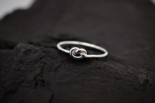 Knot Ring